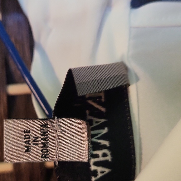 Armani Collezioni Cream Blouse - Picture 9 of 10